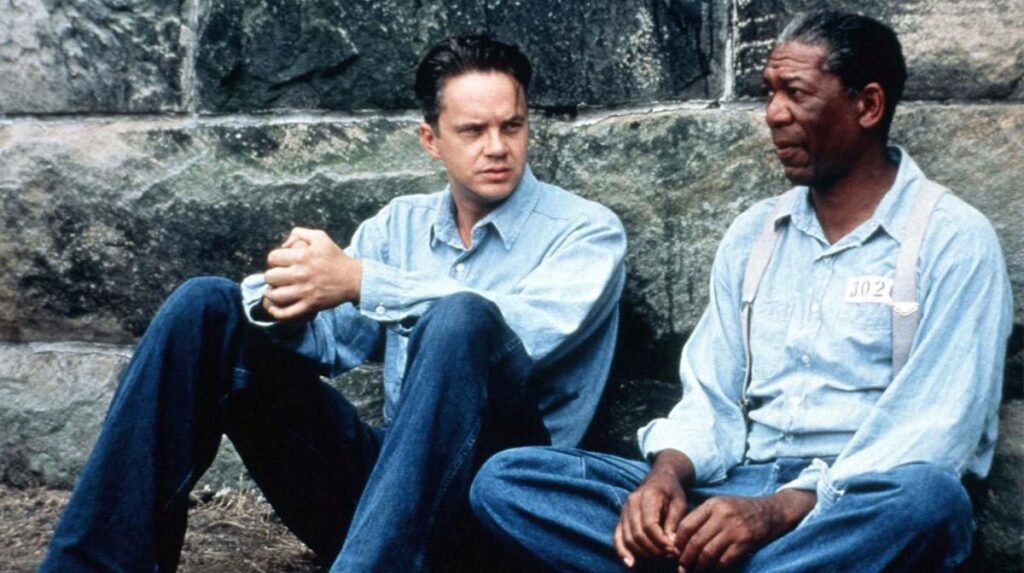 Esaretin Bedeli filminden Andy Dufresne sahnesi